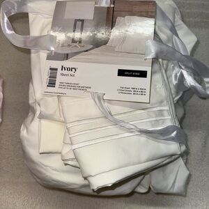 NEW 1800 thread count split Sheet Set King Size